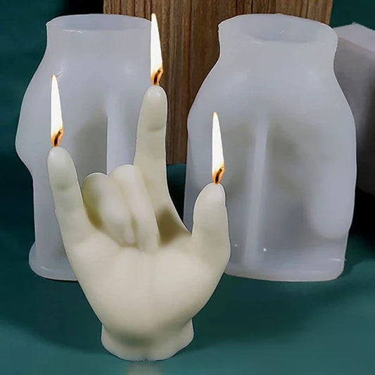 Mano con 3 dita in alto. Stampo in silicone anche per Candele