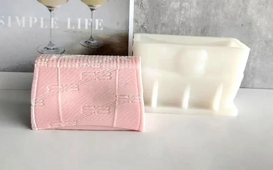 Stampo MEDIUM Borsetta BALENCIAGA di 13.7 cm. Stampo in silicone anche per Candele
