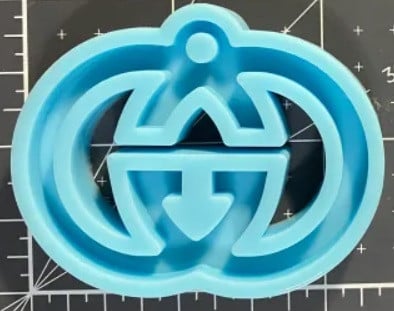 Logo Griffe Gucci. Stampo in silicone di 6.5 x 5 cm