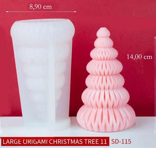 Albero di Natale Origami alto 14 cm. Stampo in silicone anche per Candele