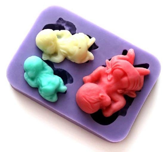 3 Neonati di varie misure