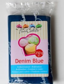Blu notte.Pasta di zucchero FunCakes. 250 gr. night blue. Senza Glutine e Kosher
