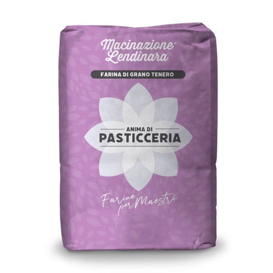 Grandi Lievitati. W 400-420. Farina di grano tenero Tipo 00. Macinazione Lendinara. Anima di Pasticceria