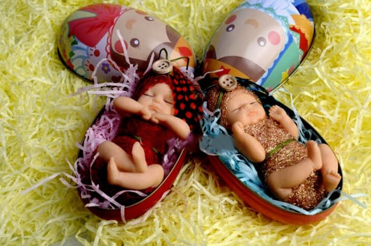 Neonato gomiti in alto. Stampo in silicone anche per Candele