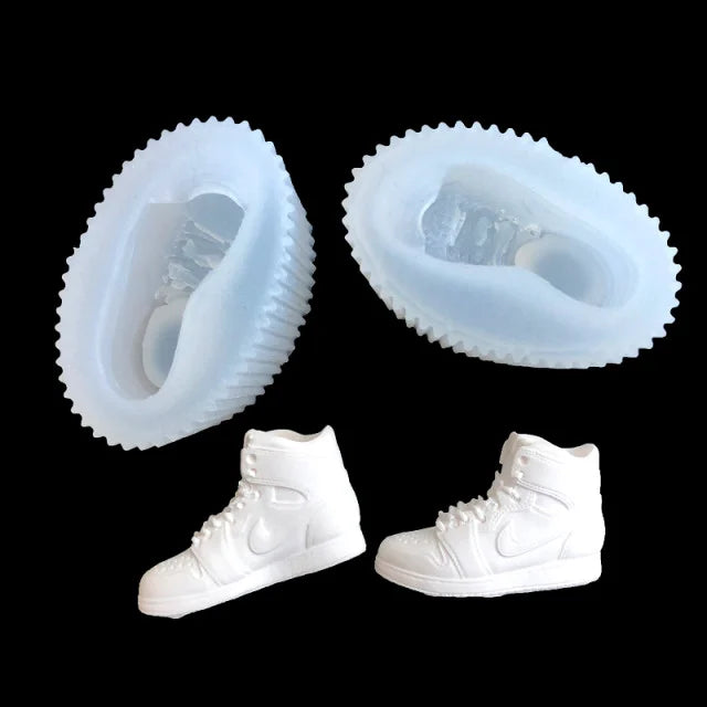 Paio di Scarpe Nike Air Force di 5 cm. Stampo in silicone anche per Candele