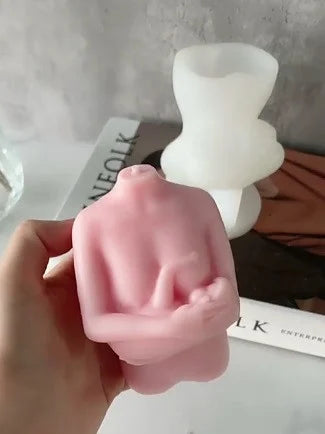 Stampo Donna che allatta neonato