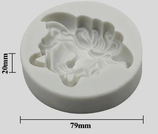 Medusa Griffe Versace in 4 misure di 18 - 12.5 - 7 e 4 cm. Stampo in silicone anche per Candele