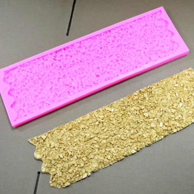 Splendido Bordo Scaglie o Trucioli di 33 cm. Stampo in silicone di grande effetto