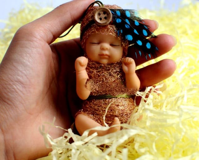 Neonato gomiti in alto. Stampo in silicone anche per Candele