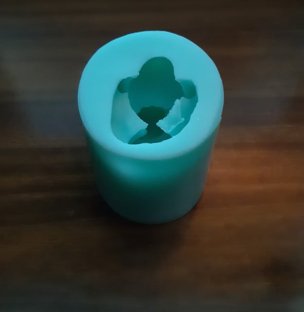 Neonato appoggiato. Stampo in silicone anche per Candele