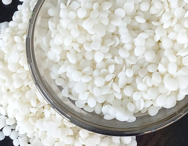 Contenitori. Cera Soia Extra Bianca Produzione in EUROPA per Candele. KERAGREEN