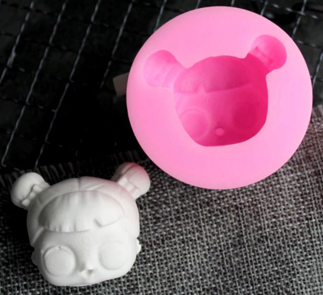 Simpatica Bambina. Set di 2 stampi in silicone