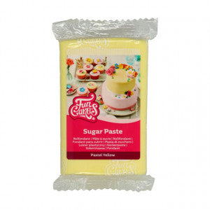 Giallo Pastello. Pasta di zucchero FunCakes. 250 gr. Mellow Yellow. Kosher e senza Glutine