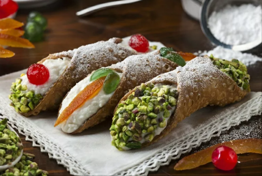 cannoli siciliani,qualità,artigianale,ricotta,canditi,pistacchio,Sicilia,originale.