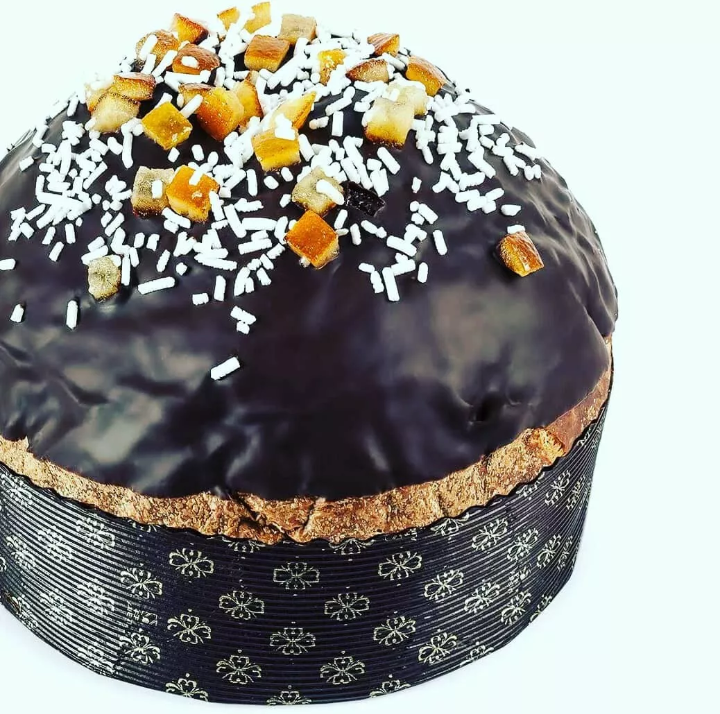 panettone artigianale  al cioccolato fondente e arancia naturale candita WORLD PRODUCTS SHOP