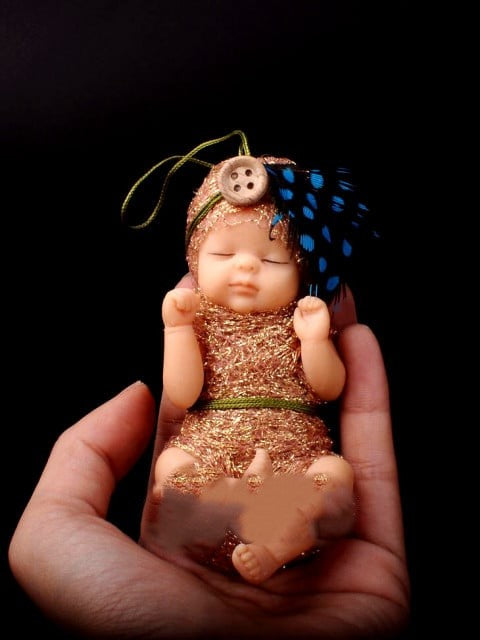 Neonato gomiti in alto. Stampo in silicone anche per Candele