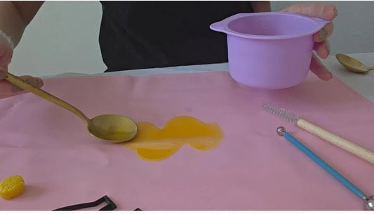 Set di 2 Cucchiai spargi cera.