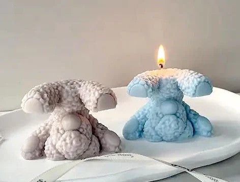 Orsetto capovolto a testa in giù di 7.8 cm. Stampo in silicone anche per Candele