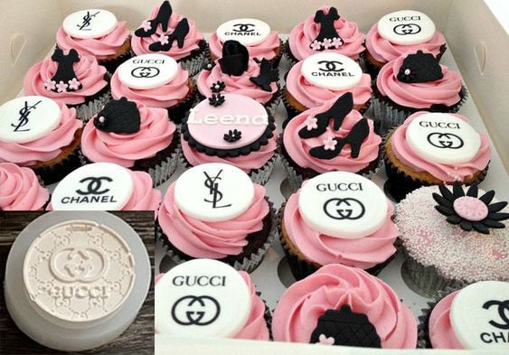 Stampo Cupcakes e Biscotti . Logo Griffe Gucci. Stampo in silicone