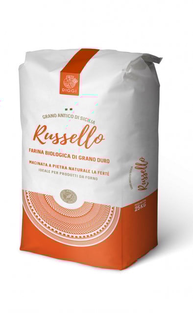 Russello. Farina di grano Antico duro Biologica macinata a Pietra