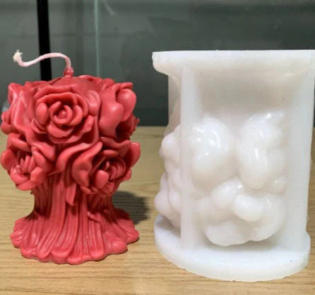 Vaso con mazzo di Rose di 12 cm. Stampo Fiori in silicone anche per Candele