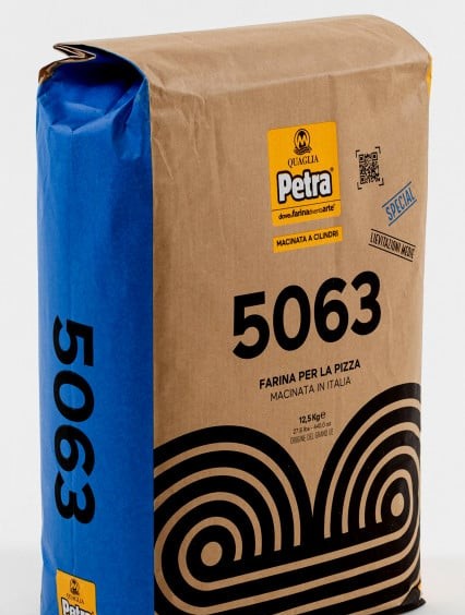 PETRA 5063. Pizza al Piatto, Teglia e Focaccia. Farina tipo 0 W 260-280