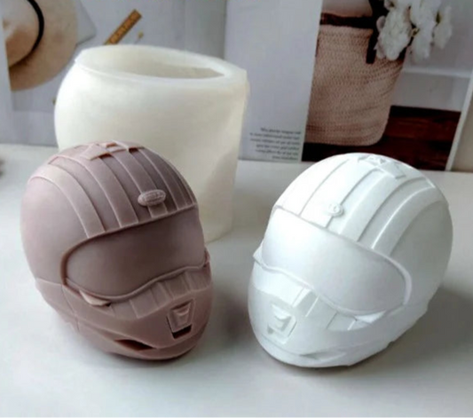 Novità! Grande Casco Racing di 12 x 9.7 cm. Stampo in silicone anche per Candele
