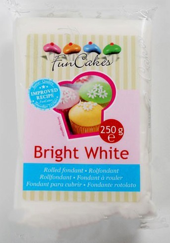 bianca brillante vaniglia.Pasta di zucchero FunCakes. 250 gr. Senza Glutine e Kosher