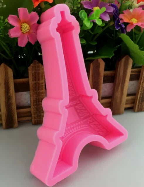 Torre Eiffel 3D di 11 x 6.5 x 2.5 cm. Stampo in silicone anche per Candele