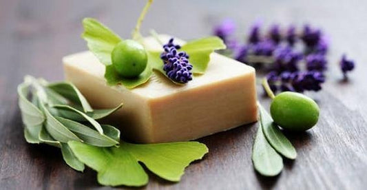 Olive. Sapone Bianco biologico naturale. Melt and Pour