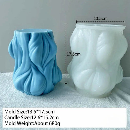 Alta Colonna di Arte Astratta e con Onde ondulate di 17.5 cm. Stampo Geometrico anche per Candele