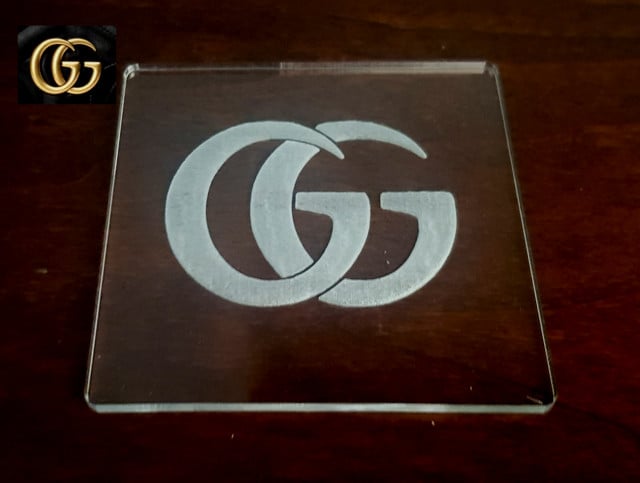 Nuovo Logo Gucci Griffe. 7 x 7 cm. Stampo in Rilievo