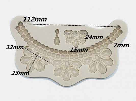 Collana Floreale Bordo Perle. Stampo in silicone