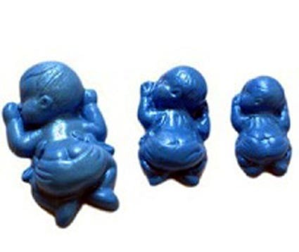 3 Neonati di varie misure