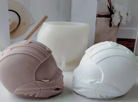 Novità! Grande Casco Racing di 12 x 9.7 cm. Stampo in silicone anche per Candele