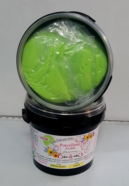 Porcellana Bianca Rossa e Verde Alimentare. Gum Paste per realizzare petali finissimi quasi trasparenti!! Senza Glutine e prodotti O.G.M.