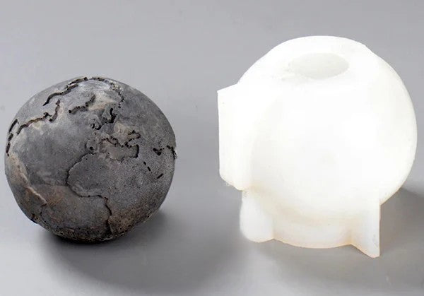 Globo Terra 3/D nello Spazio con tutti i continenti. Stampo in silicone anche per Candele