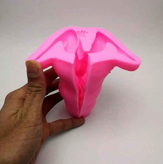 Ragazza Sexy 12 cm con cuffiette. Stampo in silicone anche per Candele