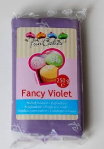 Viola.Pasta di zucchero FunCakes. 250 gr. Senza Glutine e Kosher