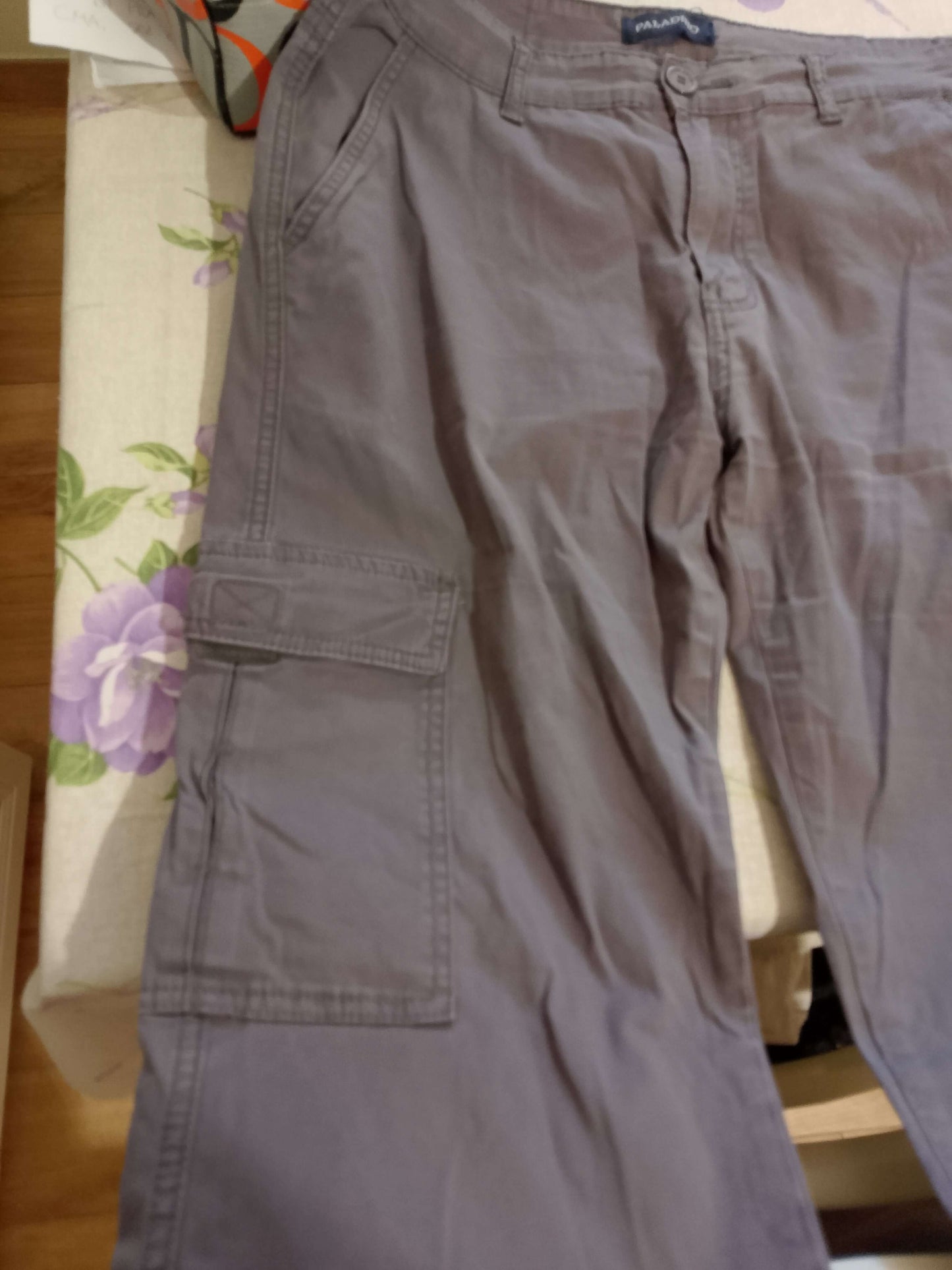 Pantalone Uomo. GRIGIO. ESTATE. Pantalone Elegante casual. Tasca America.   Taglia 52/L